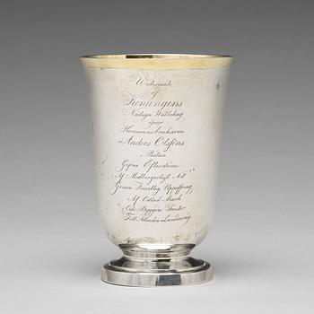 194. A Swedish 19th century parcel-gilt silver beaker, mark of Adolf Zethelius, Stockholm 1820.