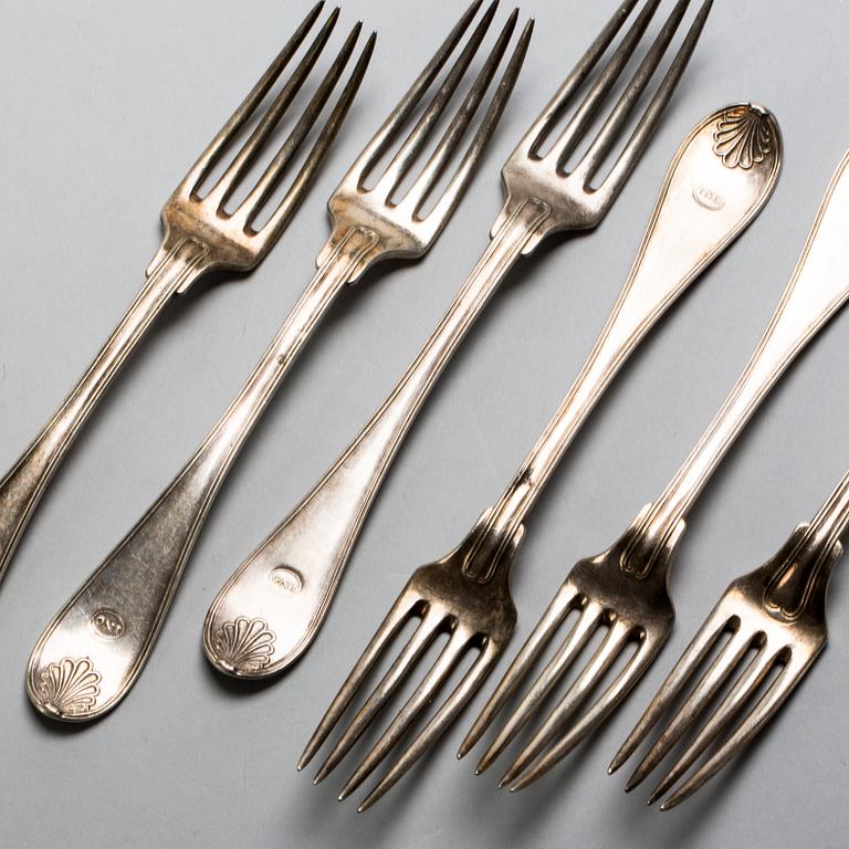 SILVERGAFFLAR, 6 st, Anders Lundqvist, Stockholm. 1800-talets första hälft. Total vikt ca 440 gram.
