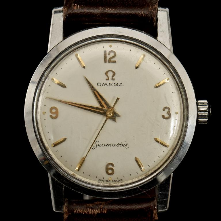 HERRARMBANDSUR, 2 st, stål, Omega Seamaster, 1900-tal.