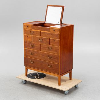 Mirror dresser, 1940s/50s.