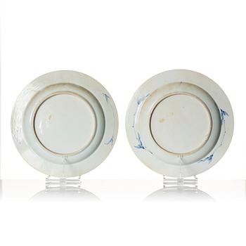 A pair of large chargers, Qing dynasty, first half of the 18th Century.