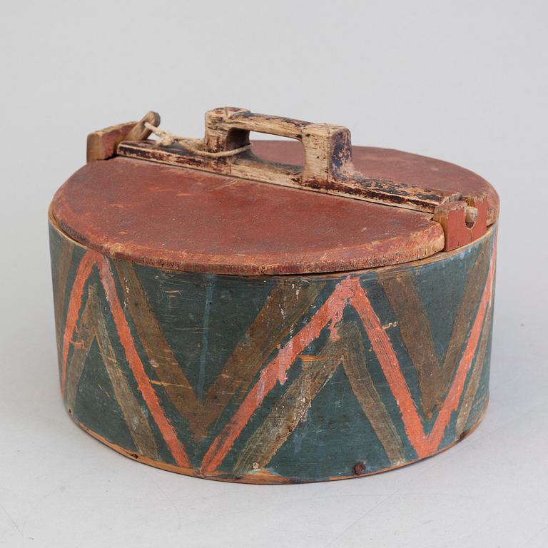 a painted wooden box from the 19th century.