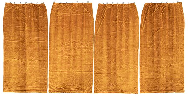 A set of four yellow velvet curtains, 1910's/20's, ca 247 x 120 cm.