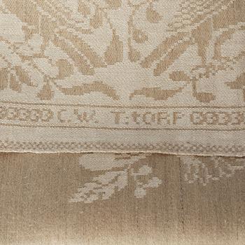 A tablecloth and napkins, 13 pcs., linen damask, "Örnarna" (Hellgrenska fågelmönstret).