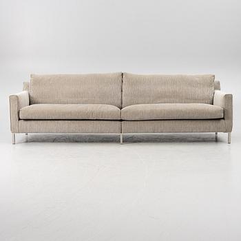 Jens Juul Eilersen, soffa och fotpall.