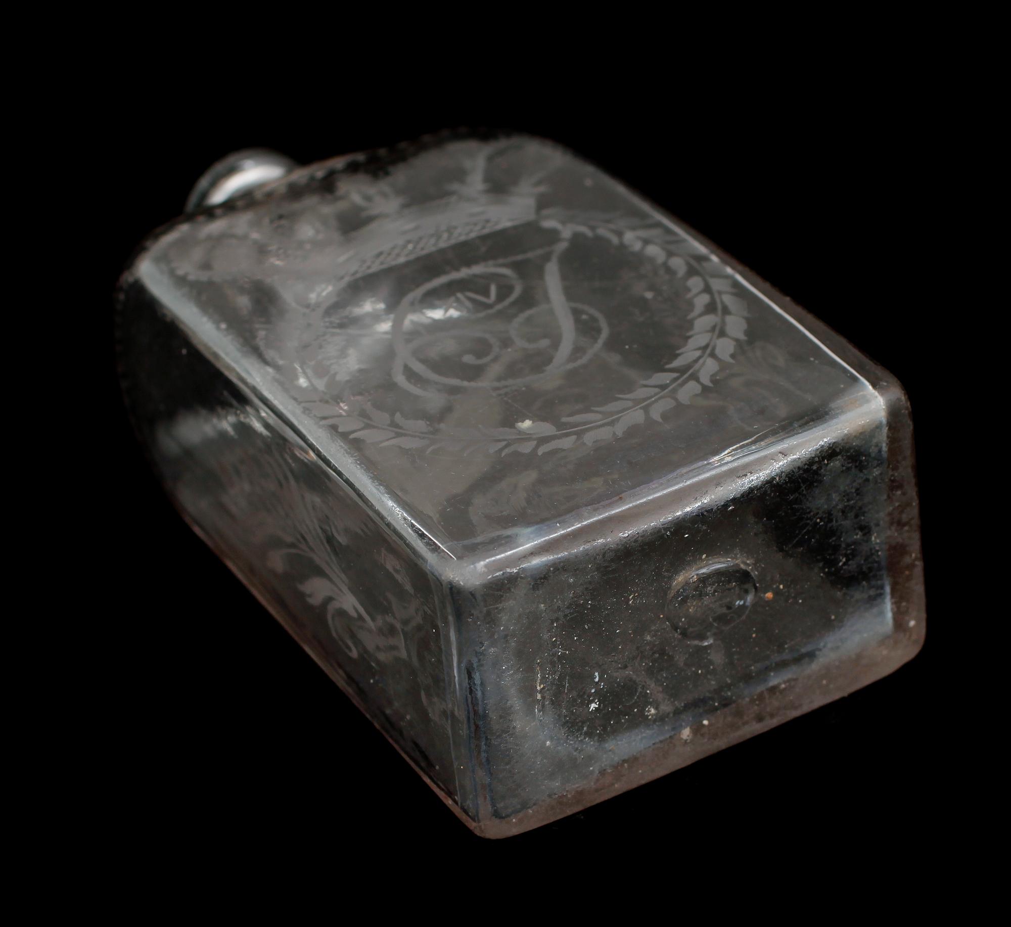 KARAFF, glas, sannolikt Cedersbergs glasbruk, 1800-talets mitt.