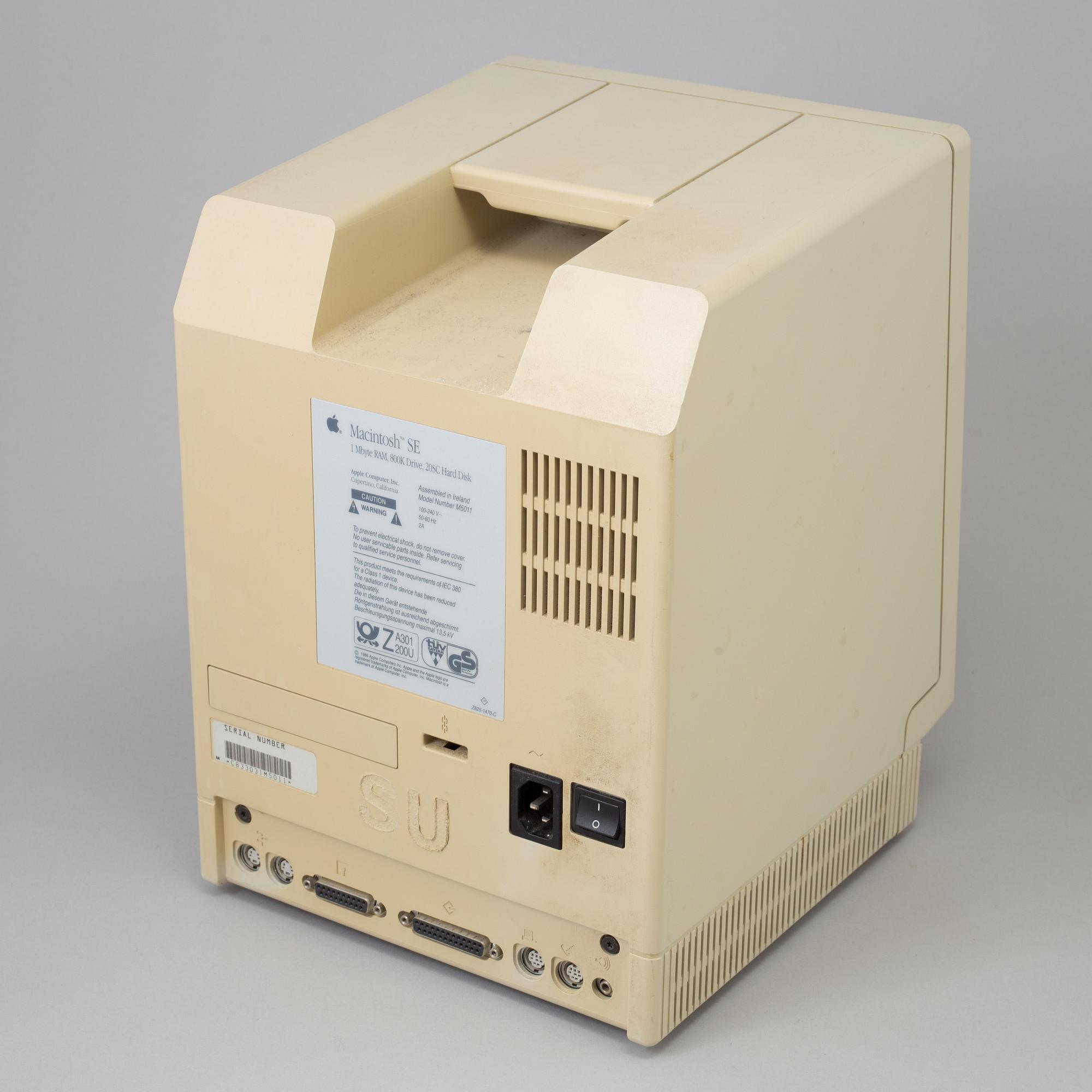 An Apple computer Macintosh SE, model M5011, Apple Computer Inc. USA, 1980s.