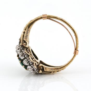 RING, guld 18, turmalin och rosenslipade diamanter, svensk importstämpel, 1900-talets första hälft. Vikt ca 3 gram.