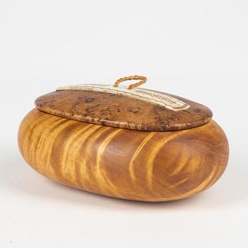 A birch box with lid by Lars Levi Sunna, signed.