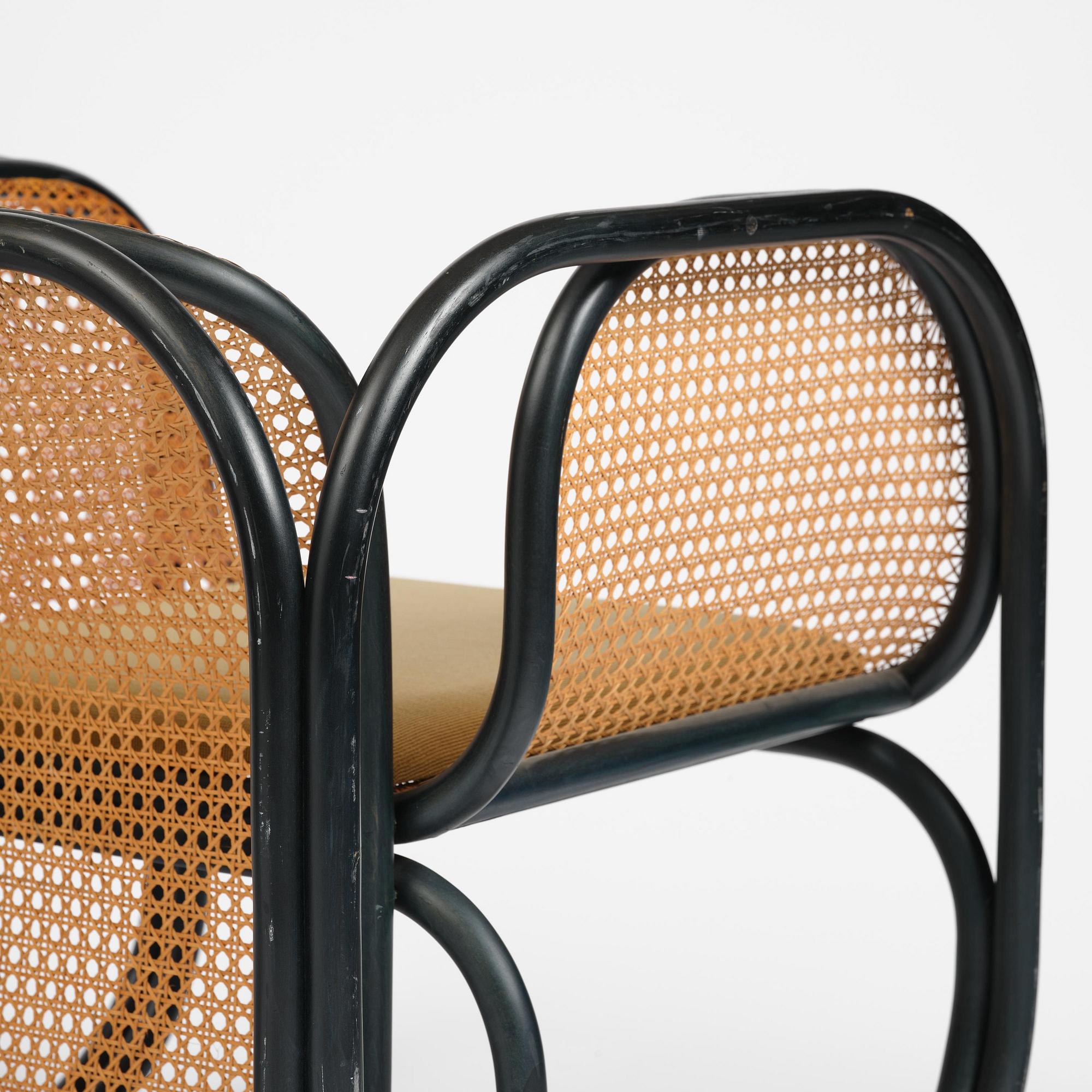 Jan Bocan, fåtöljer, ett par, Thonet, utförda för Tjeckoslovakiska ambassaden, Stockholm, 1972.