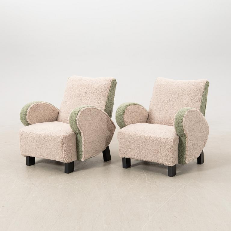 Armchairs, a pair from the 1940s/50s.
