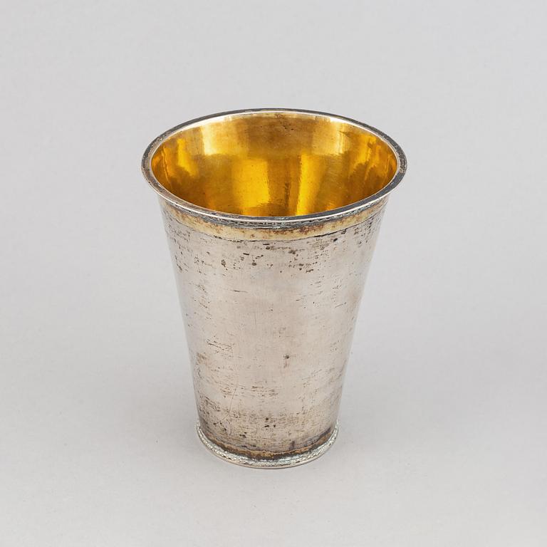 A parcel-gilt silver beaker, probably mark of Hans Wiggman, Kalmar 1753.