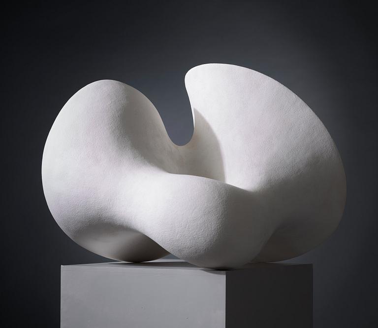 Eva Hild, a unique 'Breaking up-series' sculpture in stoneware clay with kaolin-engobe surface, Sweden 2002.
