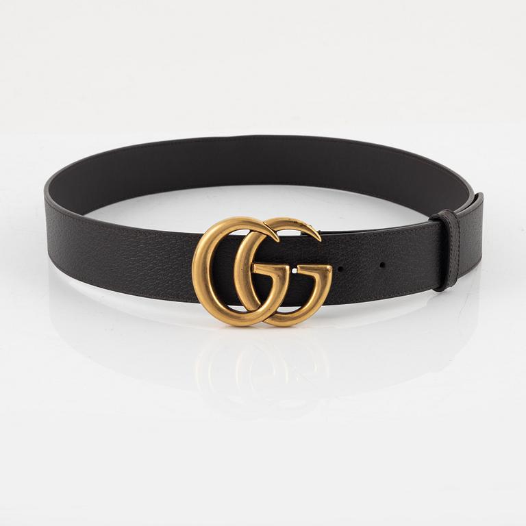 Gucci, skärp och korthållare.