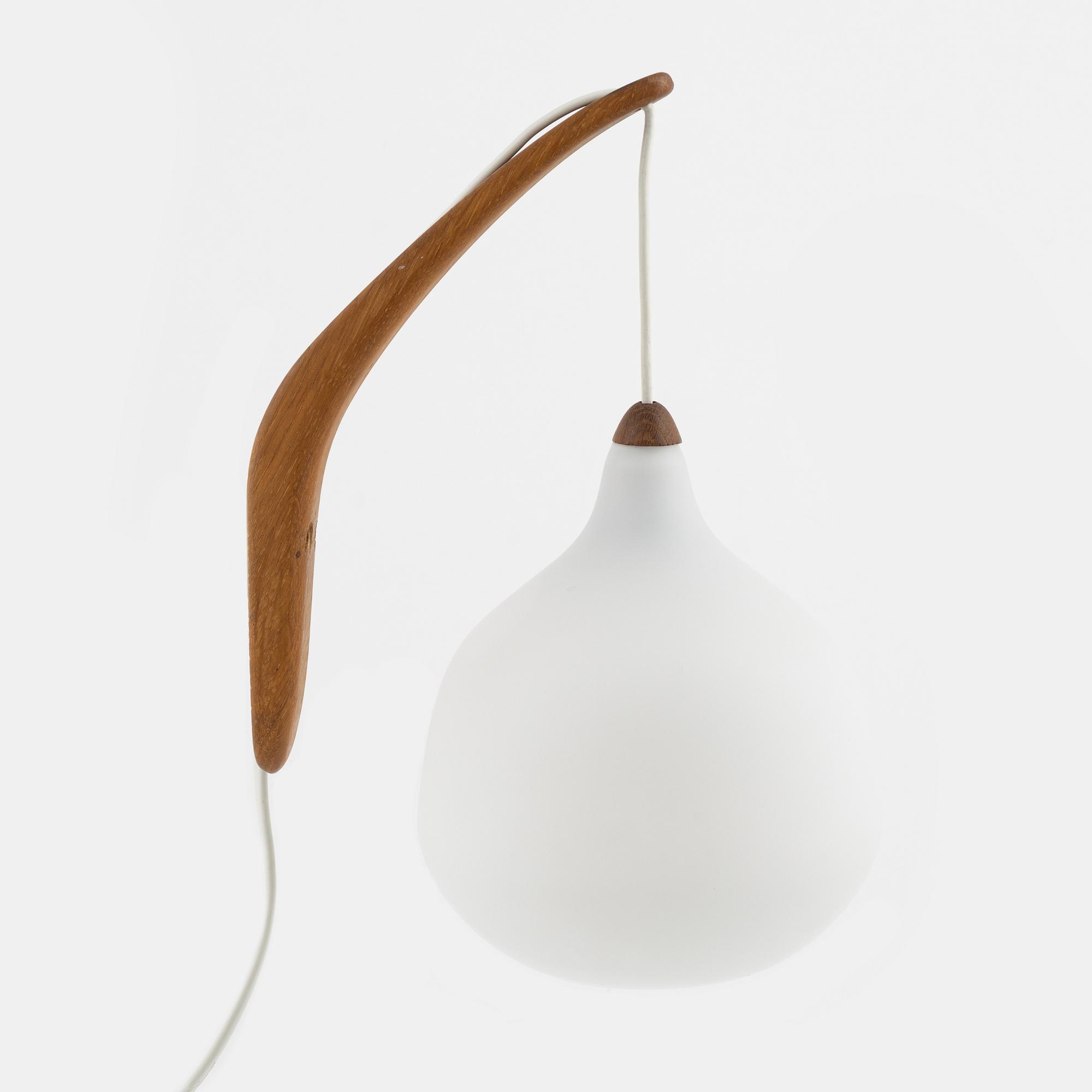 Uno & Östen Kristiansson, a Luxus wall light, Vittsjö.