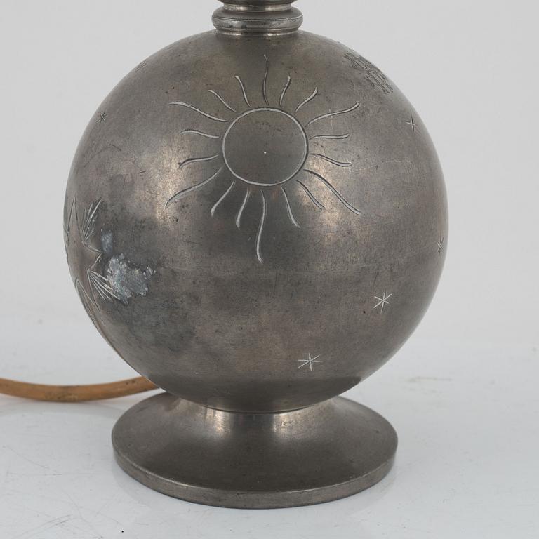 Sylvia Stave, tillskriven. Bordslampa, CG Hallberg, Stockholm 1934.