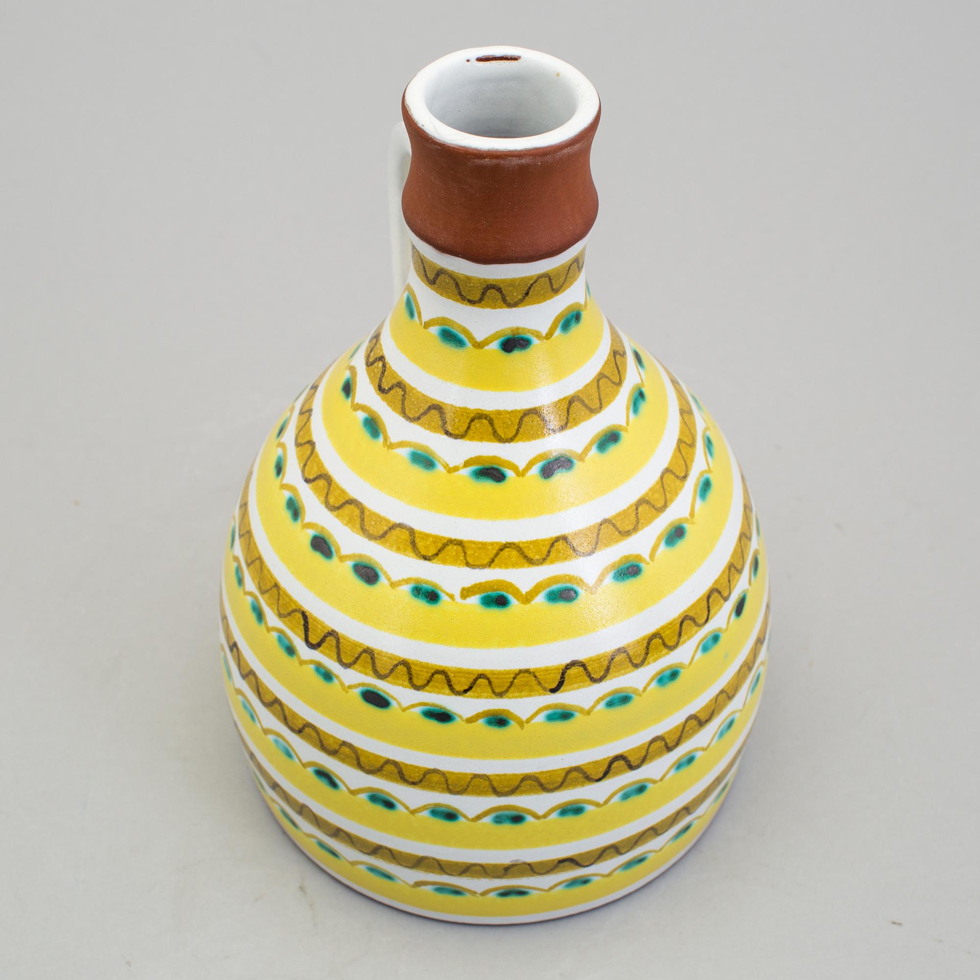 STIG LINDBERG, a faience vase, Gustavsberg 1940/50s.