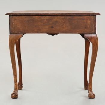 A Ducth late Baroque 18th century sideboard.