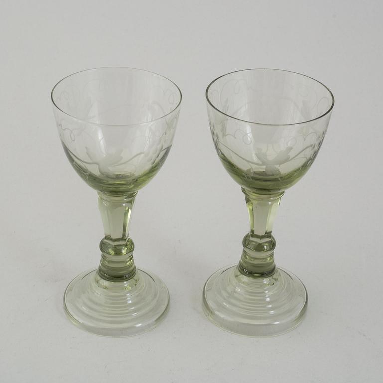 ELIS BERGH, 10 "Reisen" glasses, Kosta.