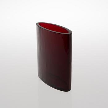 TAPIO WIRKKALA, VAS, Ovalis. Signerad Tapio Wirkkala - Iittala 3036. Formgiven 1958.