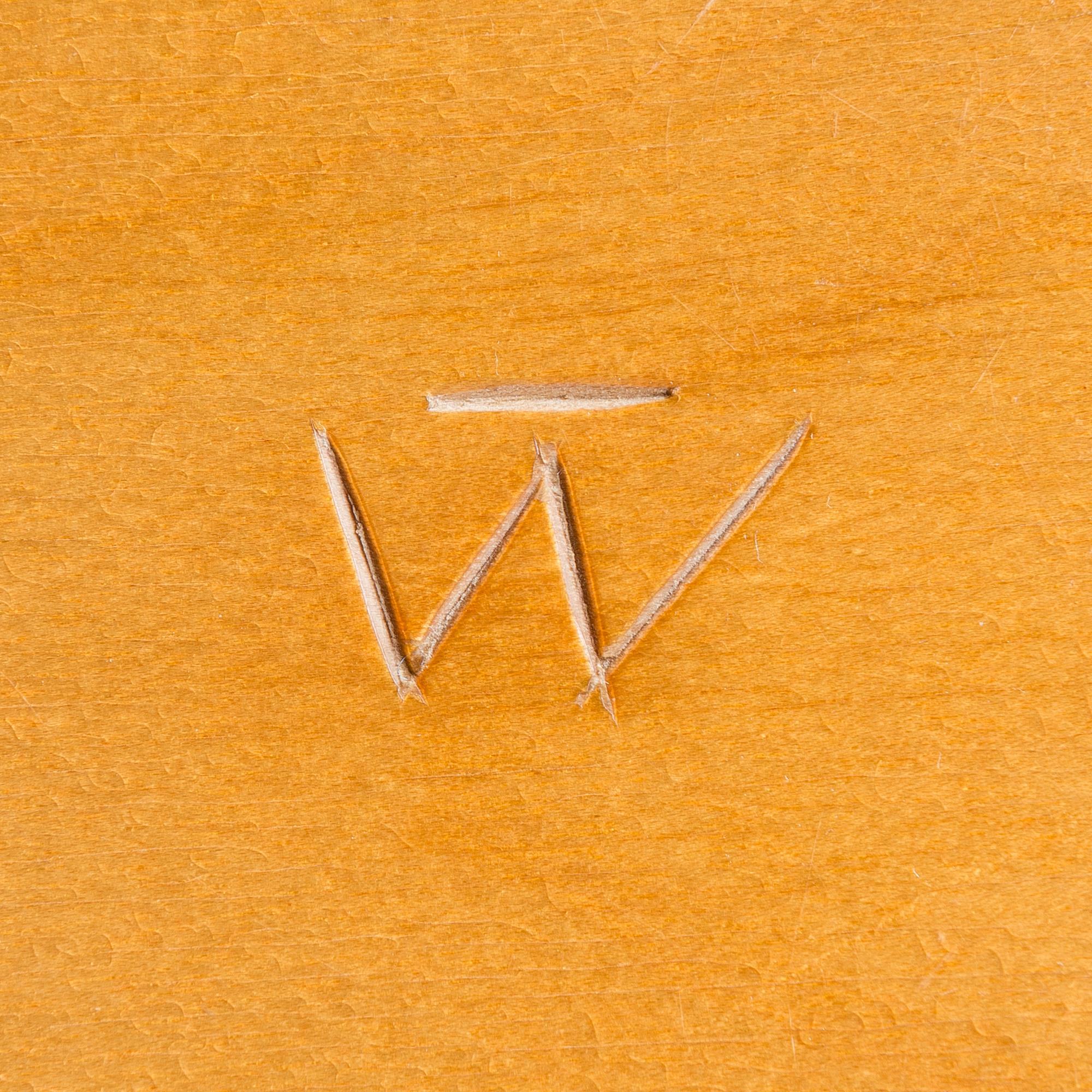 Tapio Wirkkala, vanerivati, signeerattu TW.