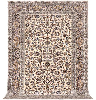 A Keshan carpet, c. 333 x 233 cm.