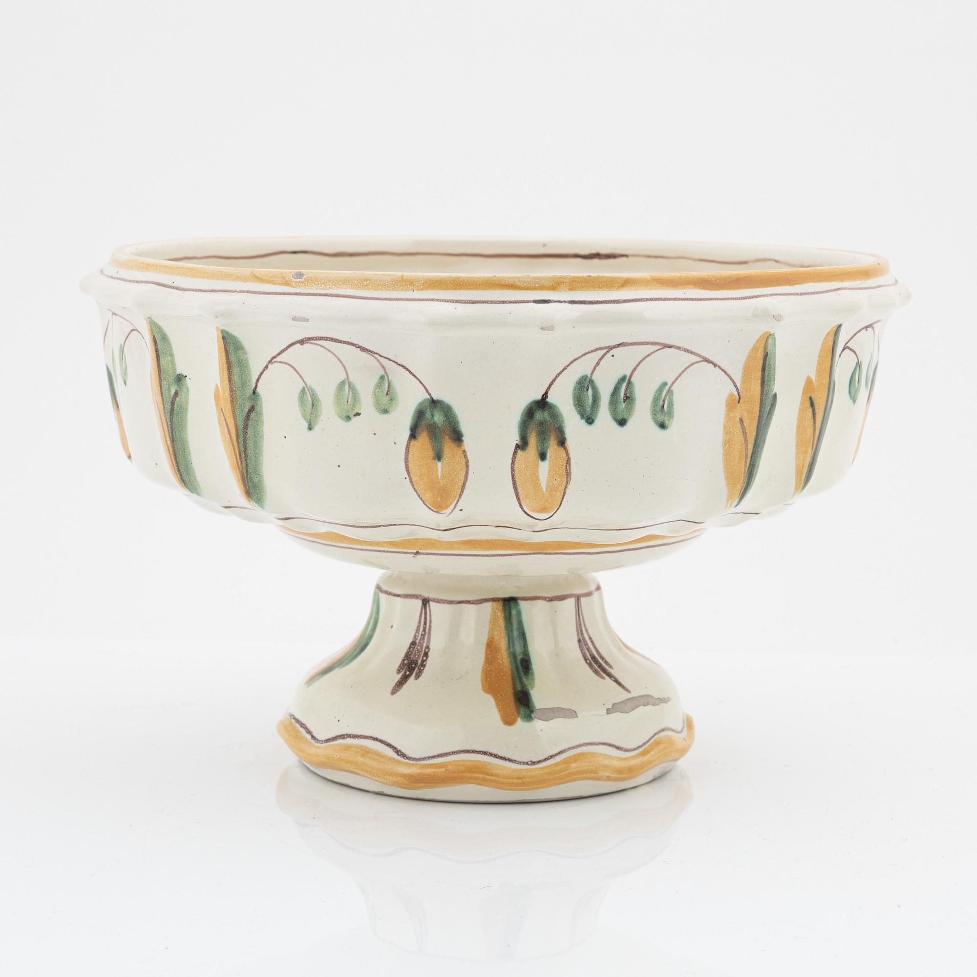 Skål på fot, fajans, Bo Fajans, 1920-tal.