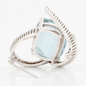 Brooch, K.Torndals, 18K white gold with aquamarine and brilliant-cut diamonds.