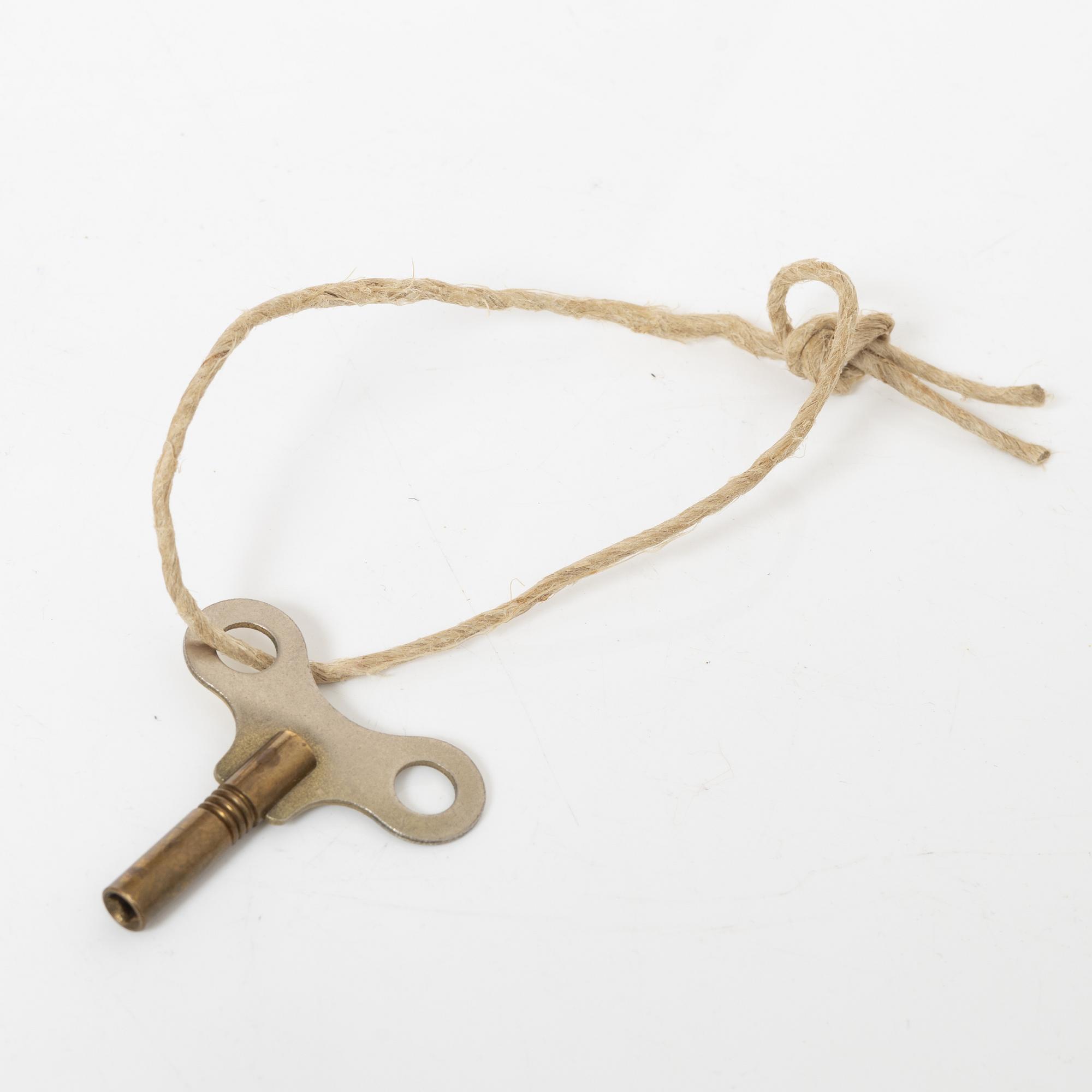 Bordsur, Moris, Frankrike, 1800-talets andra hälft.