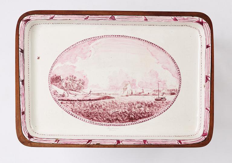 Fajansbricka, sent 1700-tal, Gustaviansk.