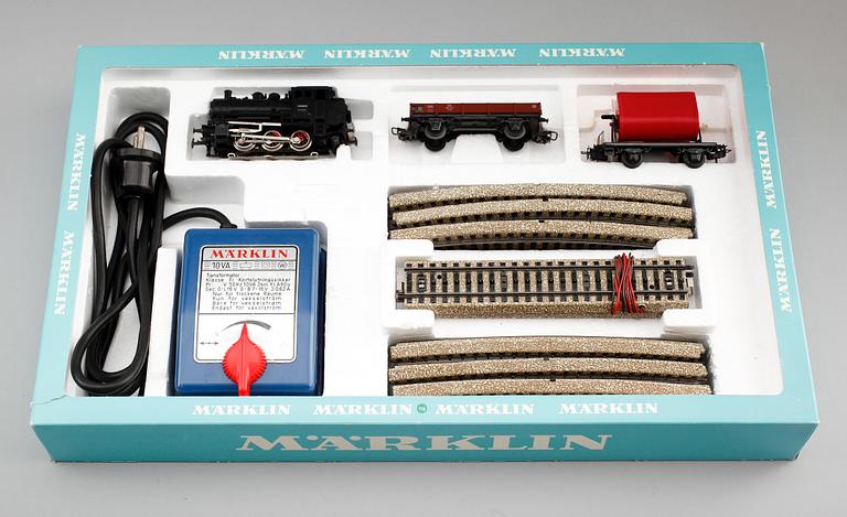MODELLTÅGSDELAR, 3 st, Märklin och Lima.