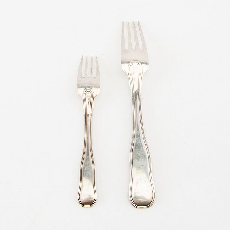 Harald Nielsen, bestick 73 dlr silver "Old Danish" Georg Jensen.