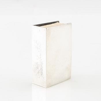 Wiwen Nilsson, Case of sterling silver for a matchbox, Lund 1963.