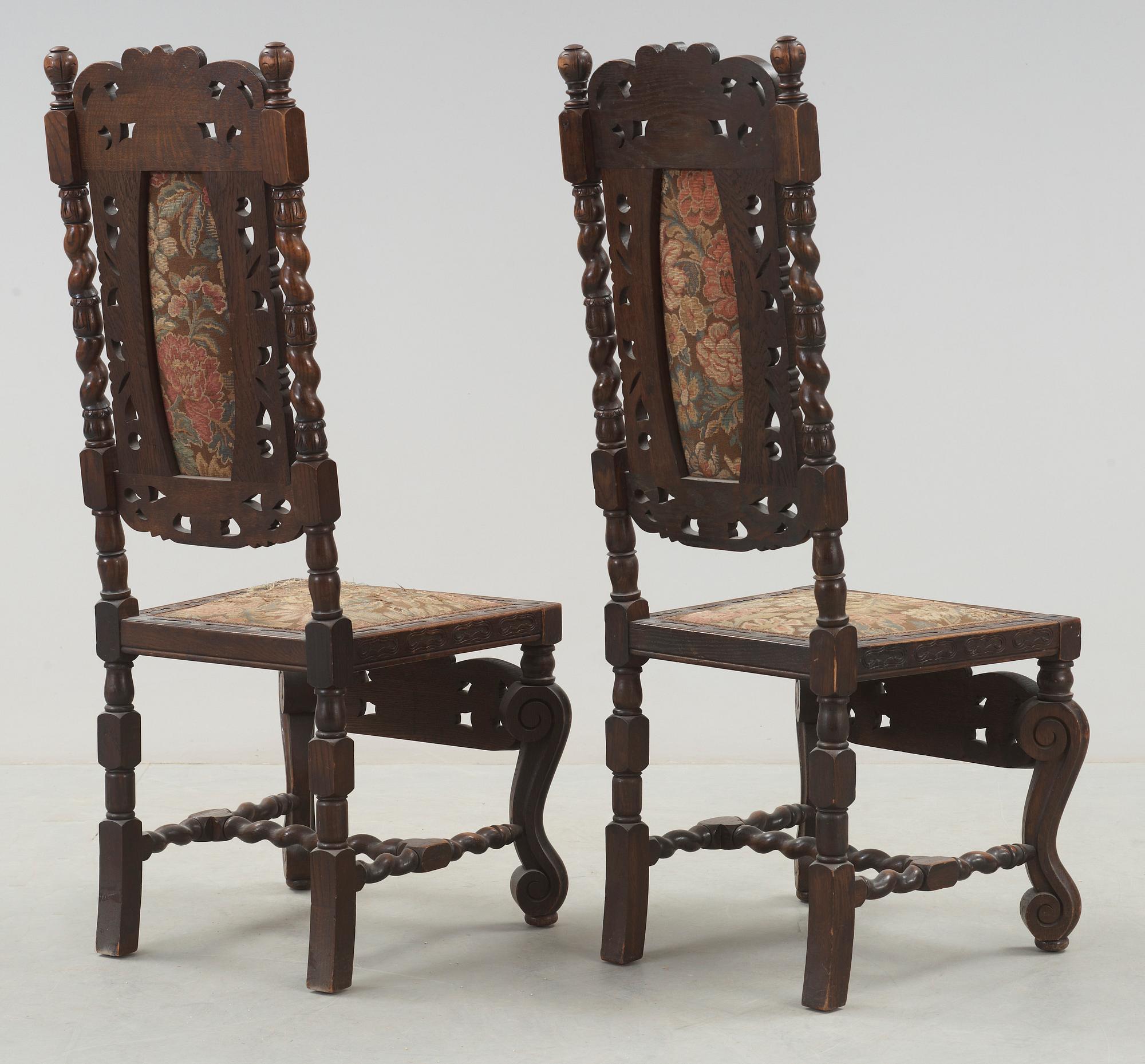 STOLAR, 2 st, barockstil, omkring sekelskiftet 1900.