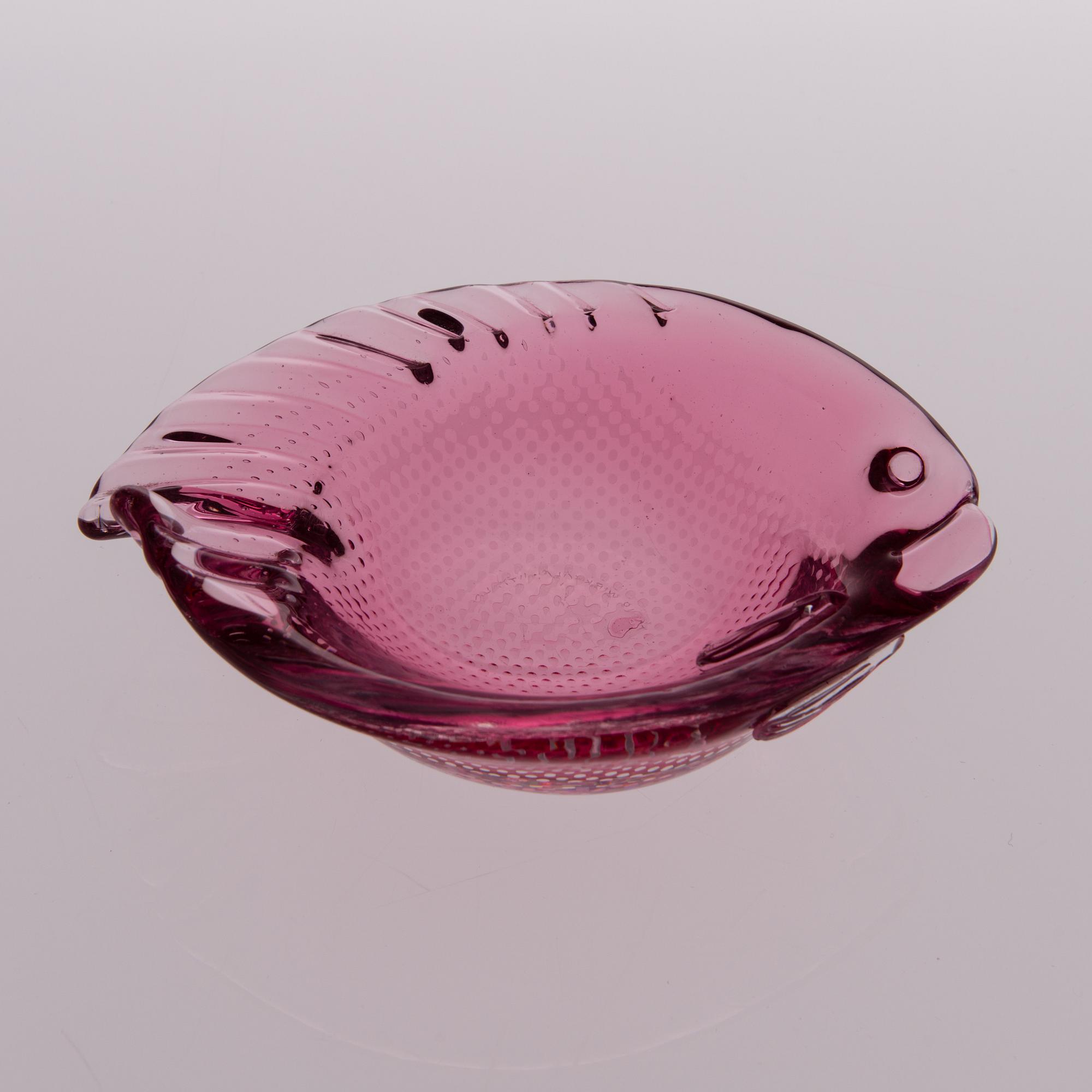 TAPIO WIRKKALA, ASHTRAY. "Fish" model 3315=5010. Sign. Tapio Wirkkala Iittala. 1949.