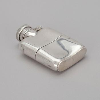 FICKPLUNTA, sterling silver, Birmingham 1918-19, WN Ltd. Vikt  93,4 g.