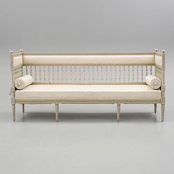 SALONGSGRUPP, 6 delar, gustaviansk stil 1900-talets första hälft.