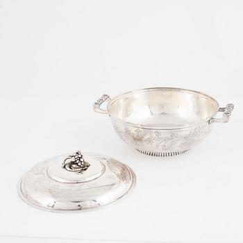 A silver dish with lid, C G. Hallberg, Stockholm, Sweden, 1940.