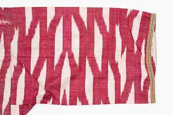 A silk and cotton Chapan, Ikat silk and cotton, Centralasien, 1880s.