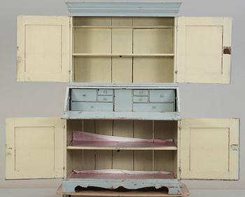 SKRIVSKÅP, allmoge, 1800-talets början.