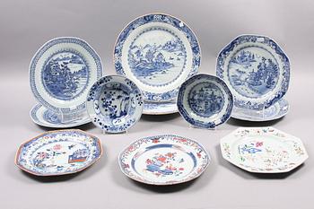 TALLRIKAR, 11 st, porslin, Kina, 1700-1800-tal.