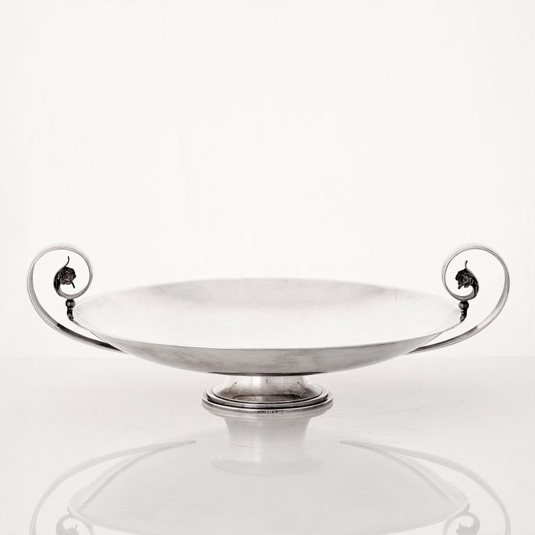 Atelier Borgila, a sterling silver bowl with handles, Stockholm 1930, designed by Erik Fleming.