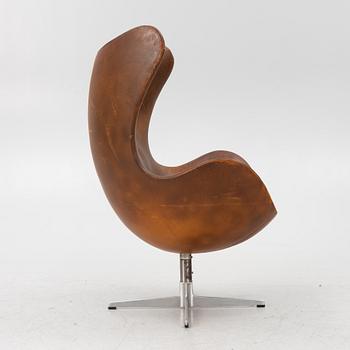 Arne Jacobsen, an 'Egg' lounge chair, Fritz Hansen, Denmark, 1965.