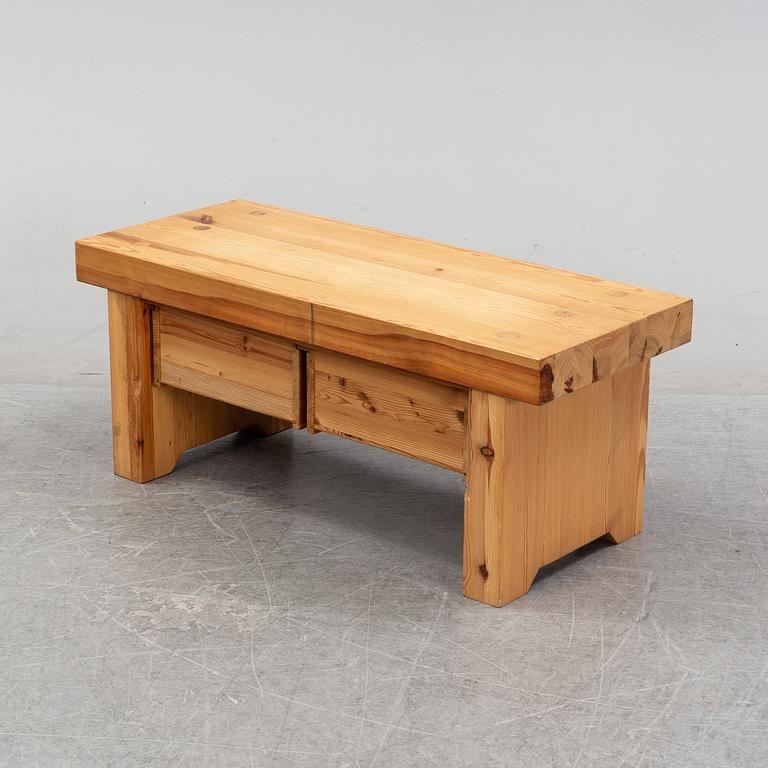 A pine 'Ruben II' chest of drawers by Ruben Ward, AB Nybrofabriken, Fröseke, model launched 1973.