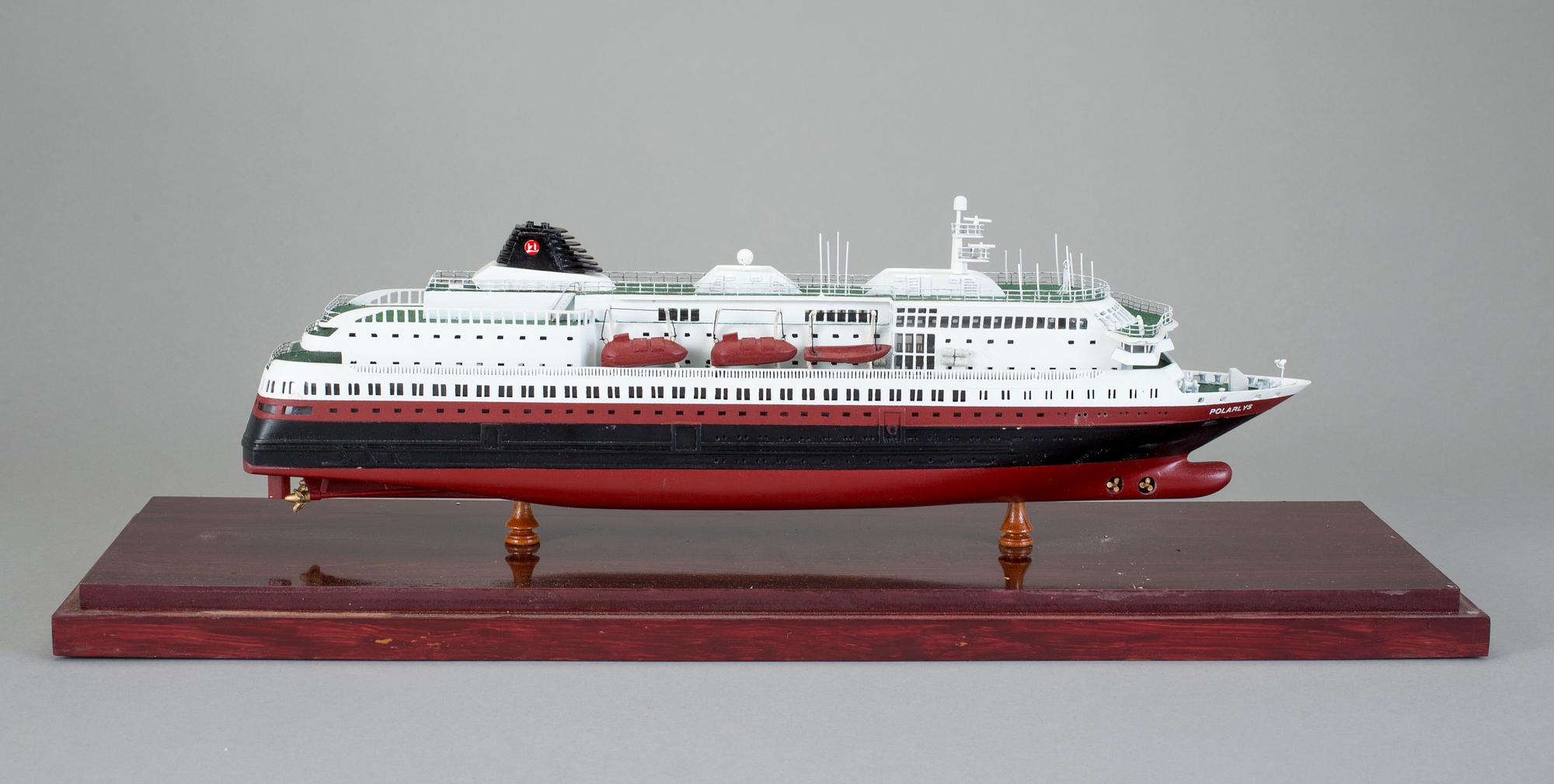 FARTYGSMODELL, hurtigruttsfartyg "Polarlys", 2000-tal.