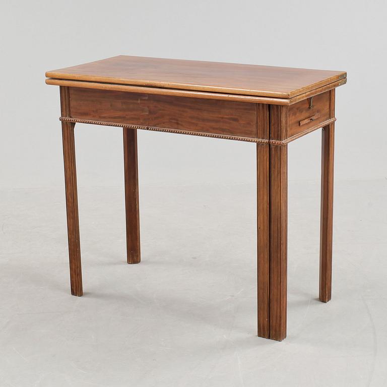 SPELBORD, sengustavianskt, 1700-talets slut.