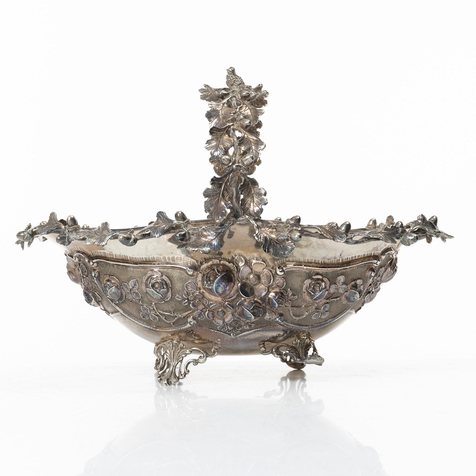 Basket, sterling silver, 20th century.