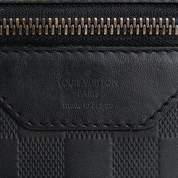 Louis Vuitton, "Calypso Damier Infini", laukku.