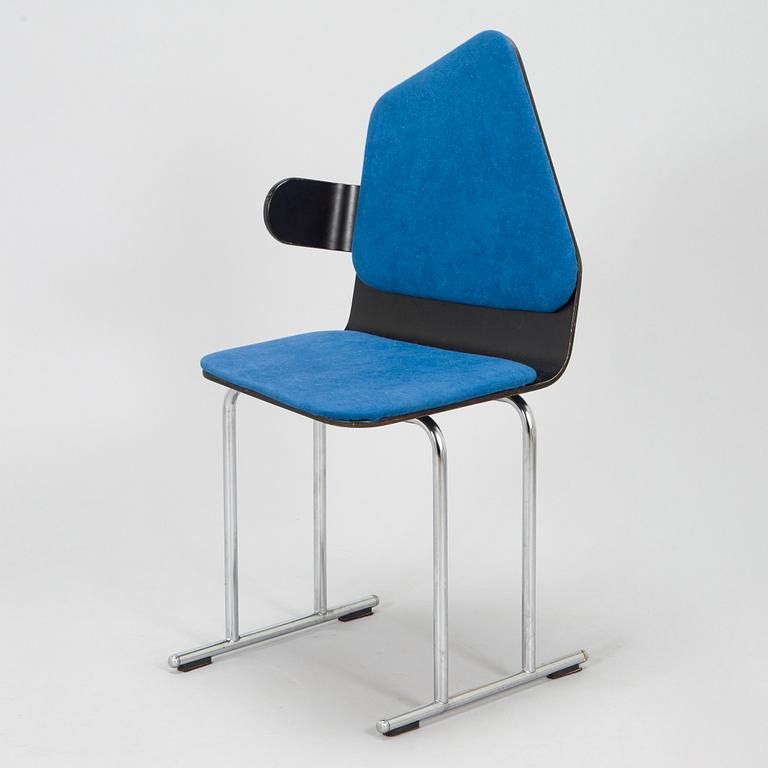 Yrjö Kukkapuro, a 1980s  'Vino' chair for Avarte.