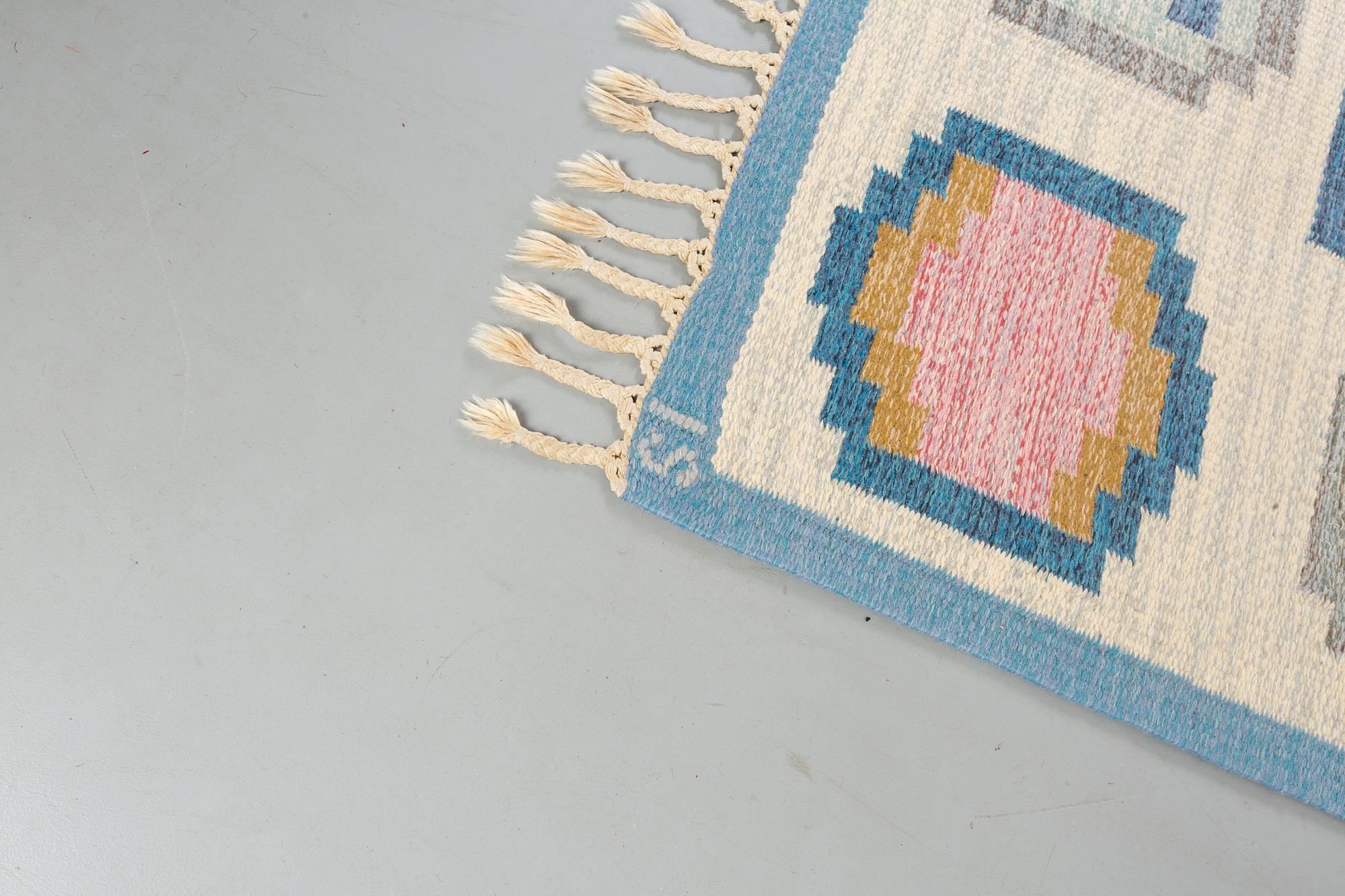 MATTA, rölakan. Signerad IS (Ingegerd Silow), ca 281 x 195,5 cm.